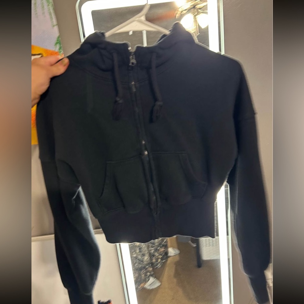 Wild fable crop tops zip up sweater